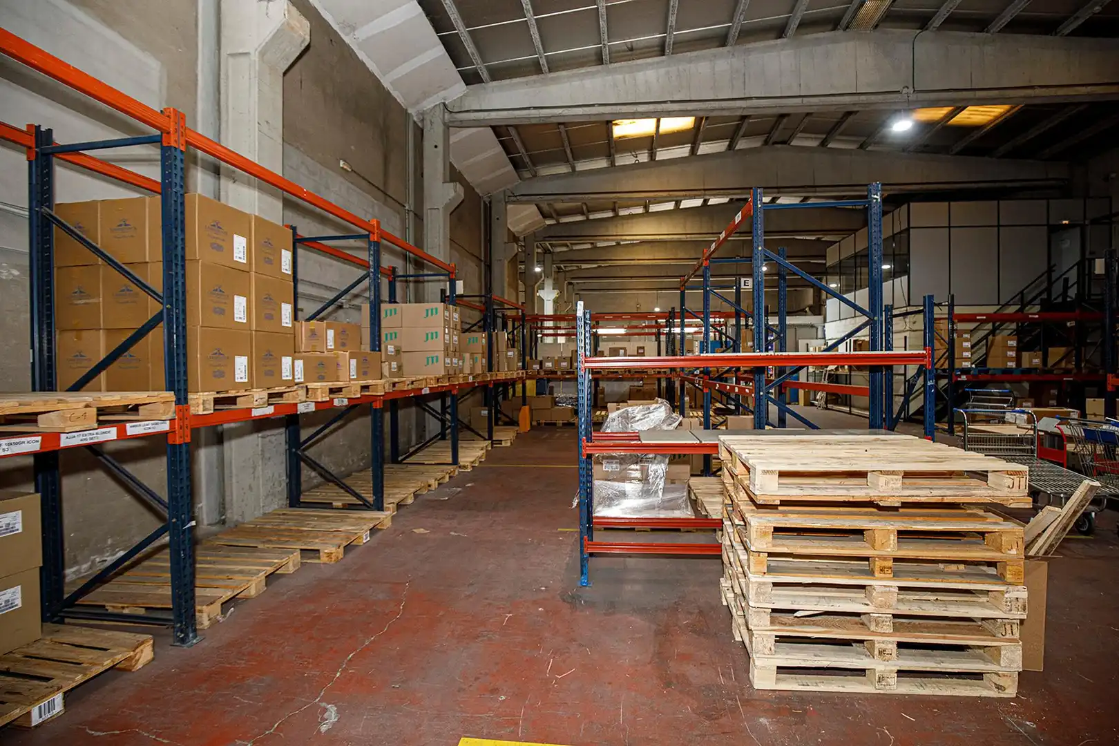 Nave industrial en venta en Celrà, Girona
