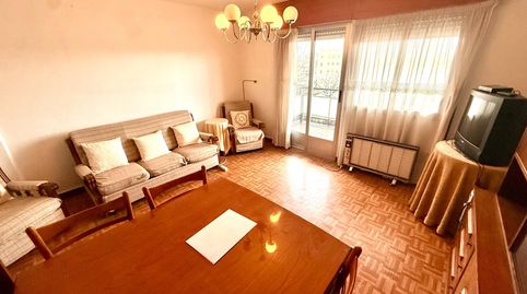 Foto 4 de Piso en venta en Avenida Santiago (de), A Ponte, Ourense Capital