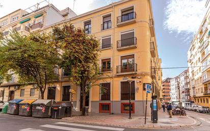 Exterior view of Flat for sale in  Granada Capital  with Air Conditioner