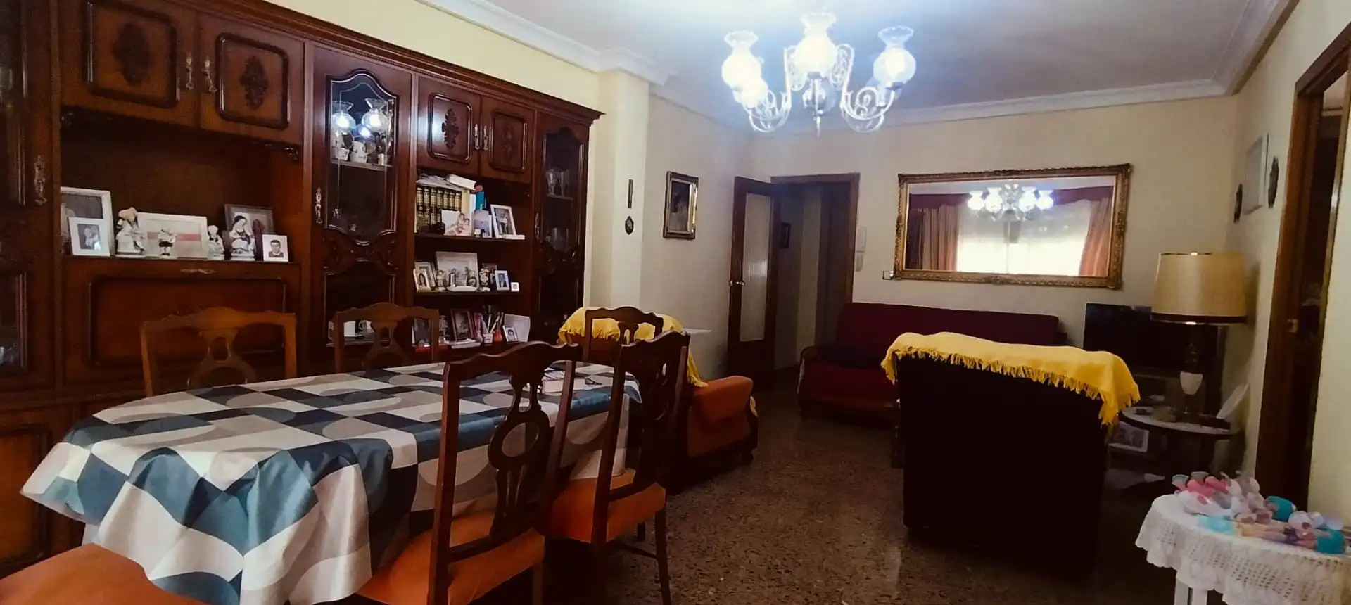Flat with terrace for sale in Plaza Viacrucis, imagen 2
