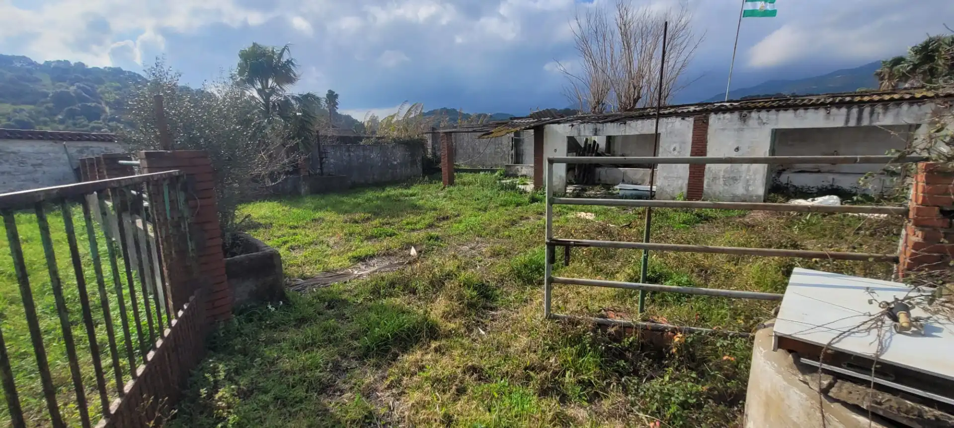 Casa rústica amb piscina en venda a Autovía Los Barrios 8, imagen 10