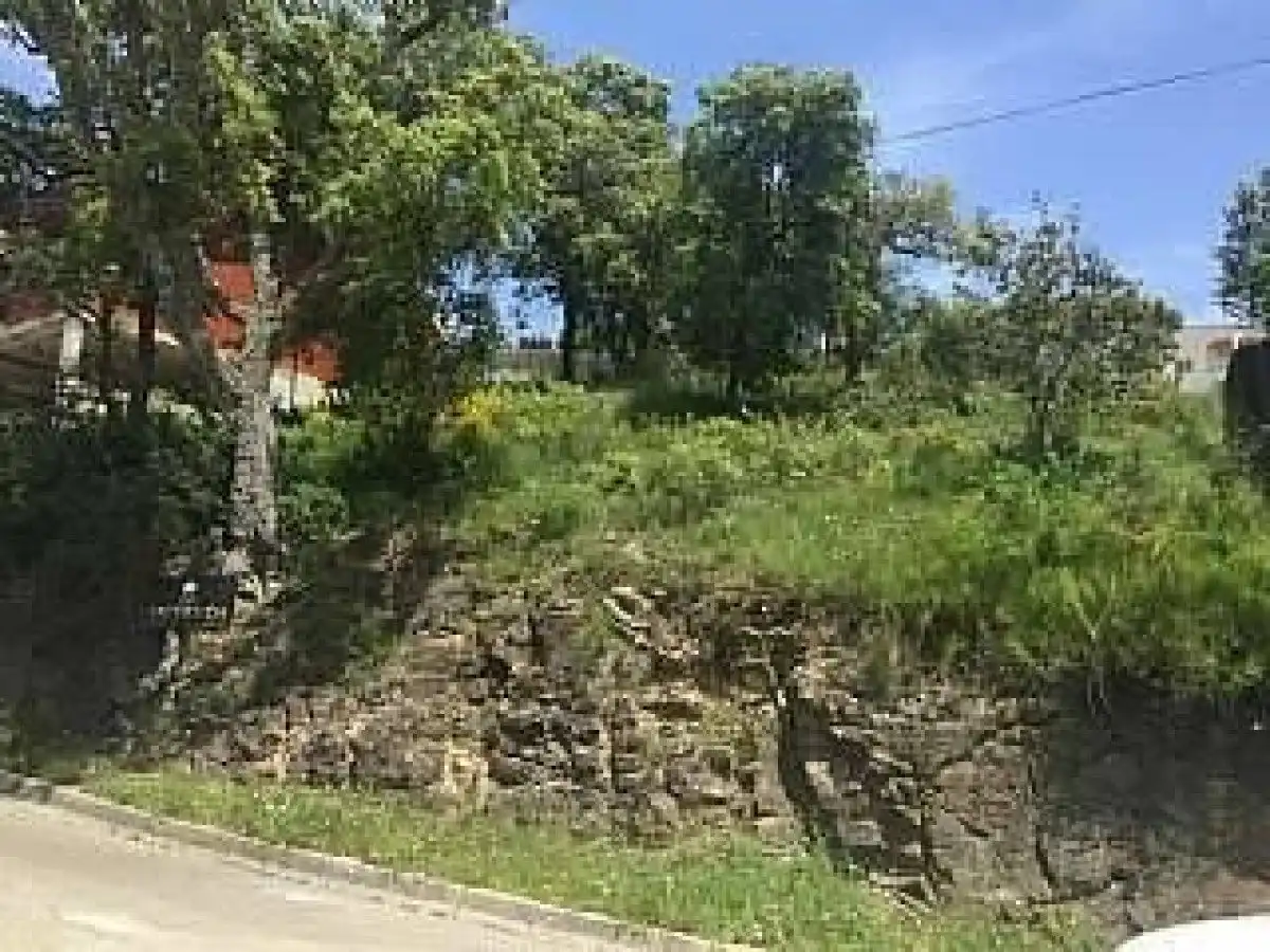 Terreno residencial en venta en Carrer Roures, imagen 3