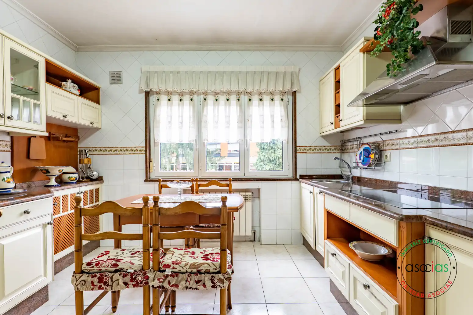 Kitchen of Houses for sale in Laviana  with Heating, Parquet flooring and Terrace