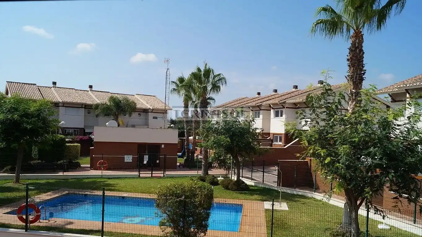 Vista exterior de Casa o xalet en venda en Vélez-Málaga amb Piscina