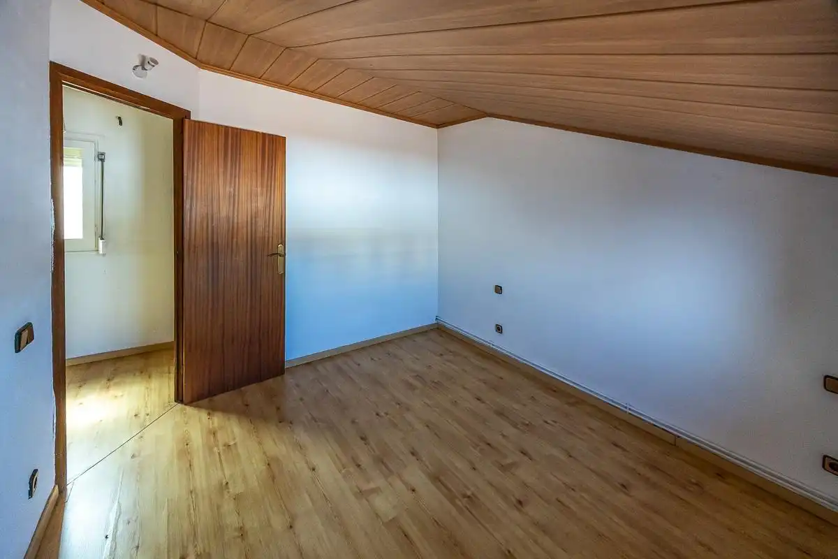 Attic for sale in Sabadell  with Heating and Terrace