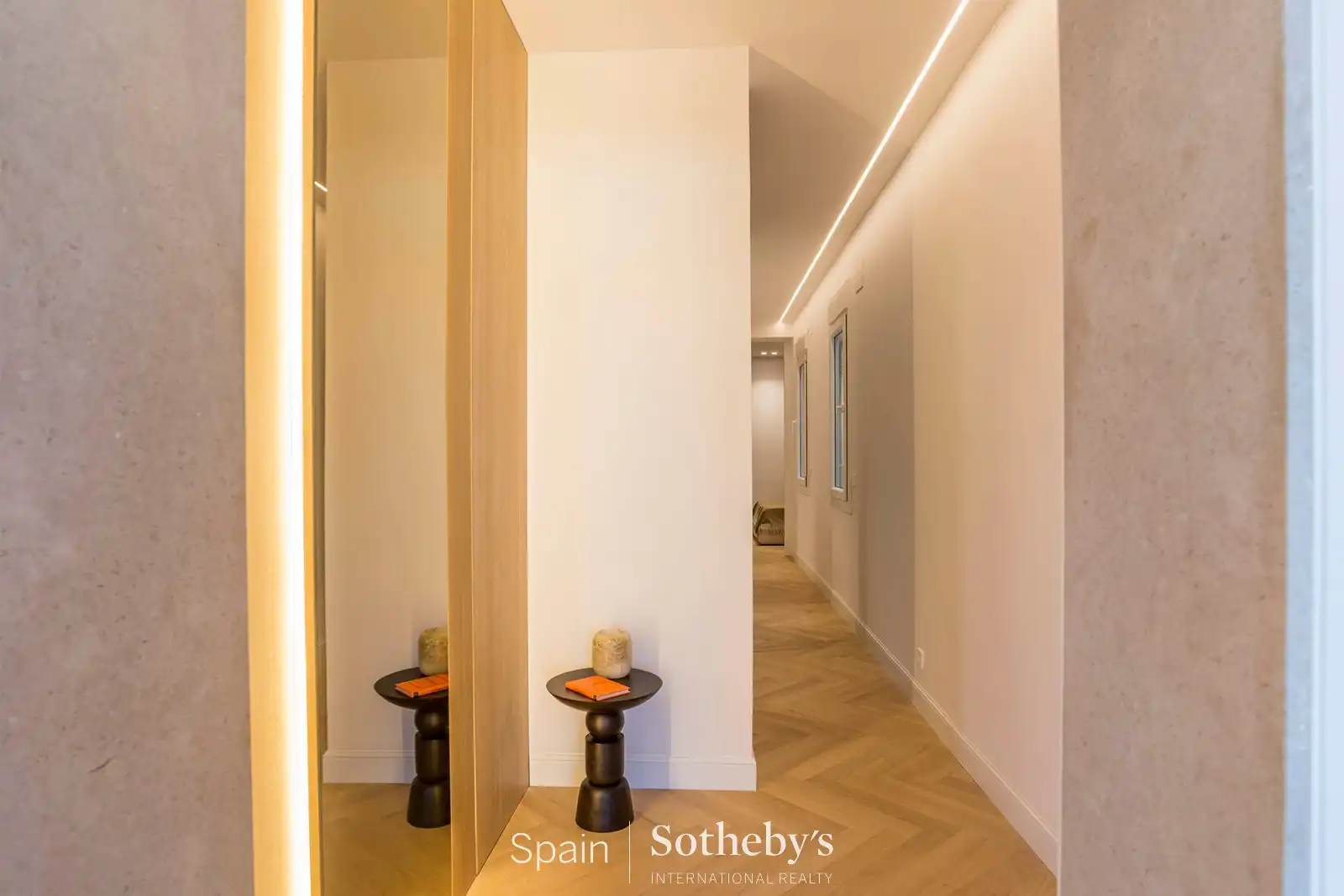 Apartments for sale in Madrid  with Air Conditioner and Heating