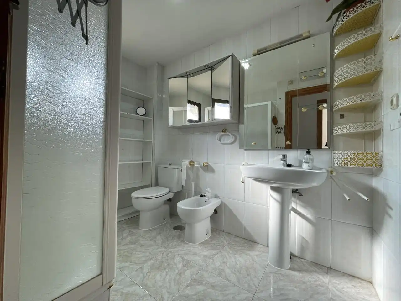 Bathroom of Duplexes for sale in La Manga del Mar Menor  with Air Conditioner, Terrace and Swimming Pool