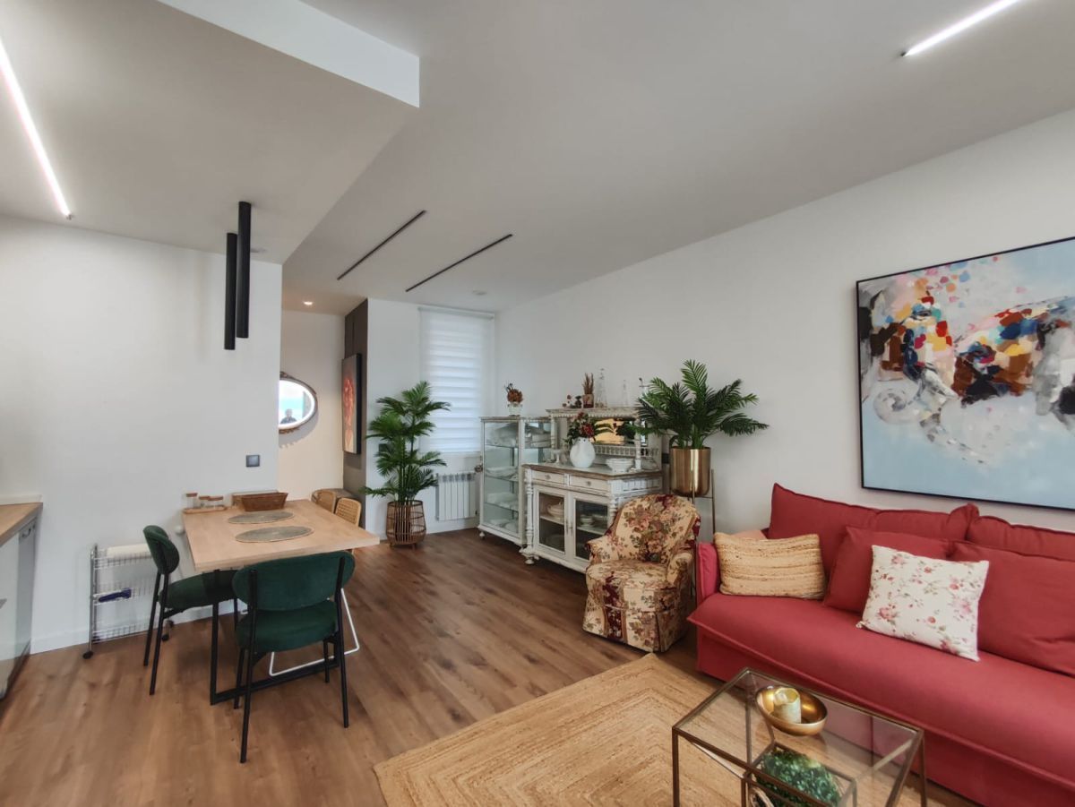 Sala de estar de Dúplex de alquiler en Vigo  con Calefacción, Trastero y Amueblado