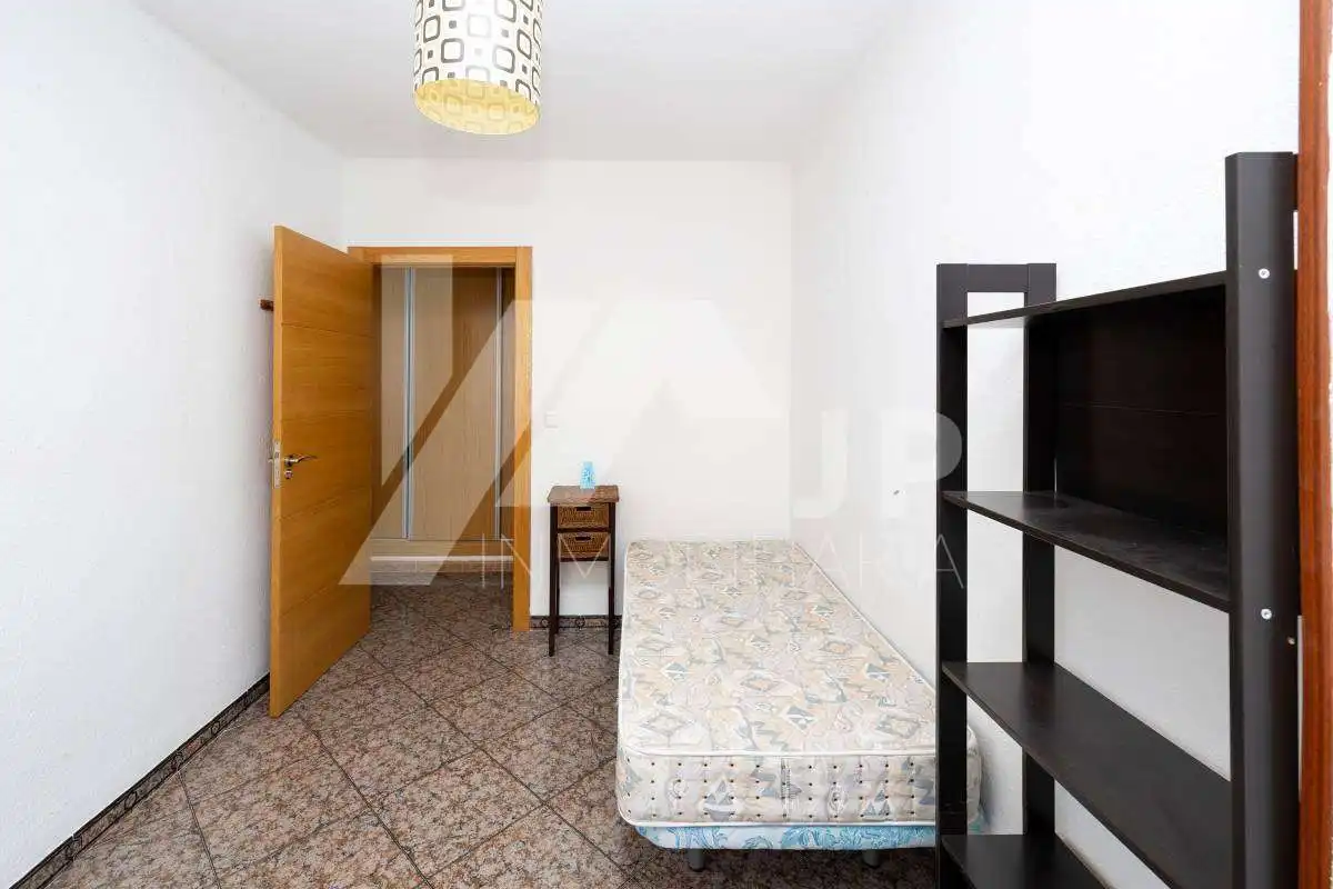 Flat for rent in Calle Santisteban Márquez, 1, Camino de Ronda