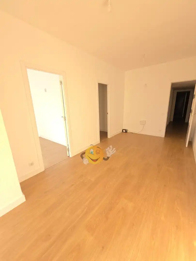 Piso con terraza en venta en Entença, imagen 6