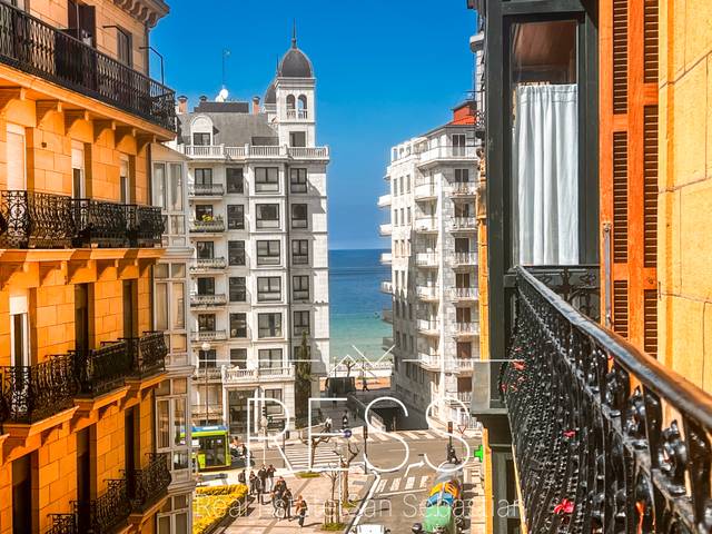 Piso en Venta en Lersundi Jenerala Kalea, 5 en Área Romántica