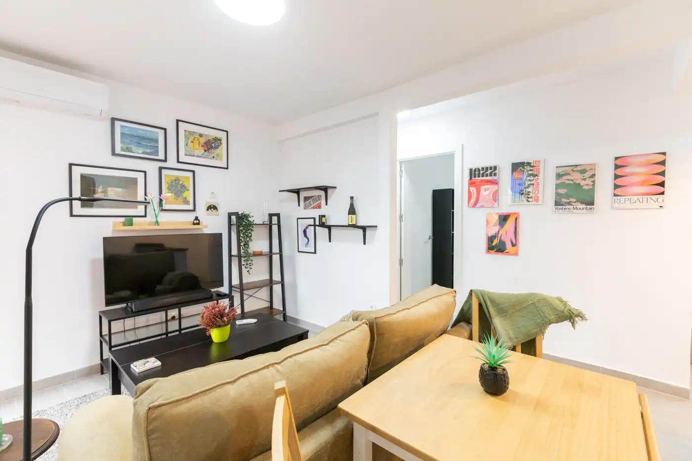 Wohnzimmer von Wohnung zur Miete in Madrid mit Klimaanlage, Heizung und Möbliert
