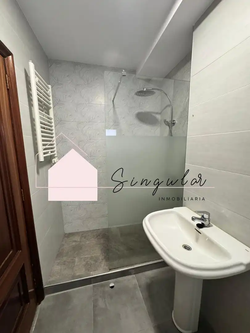Bathroom of Flat for sale in Mos