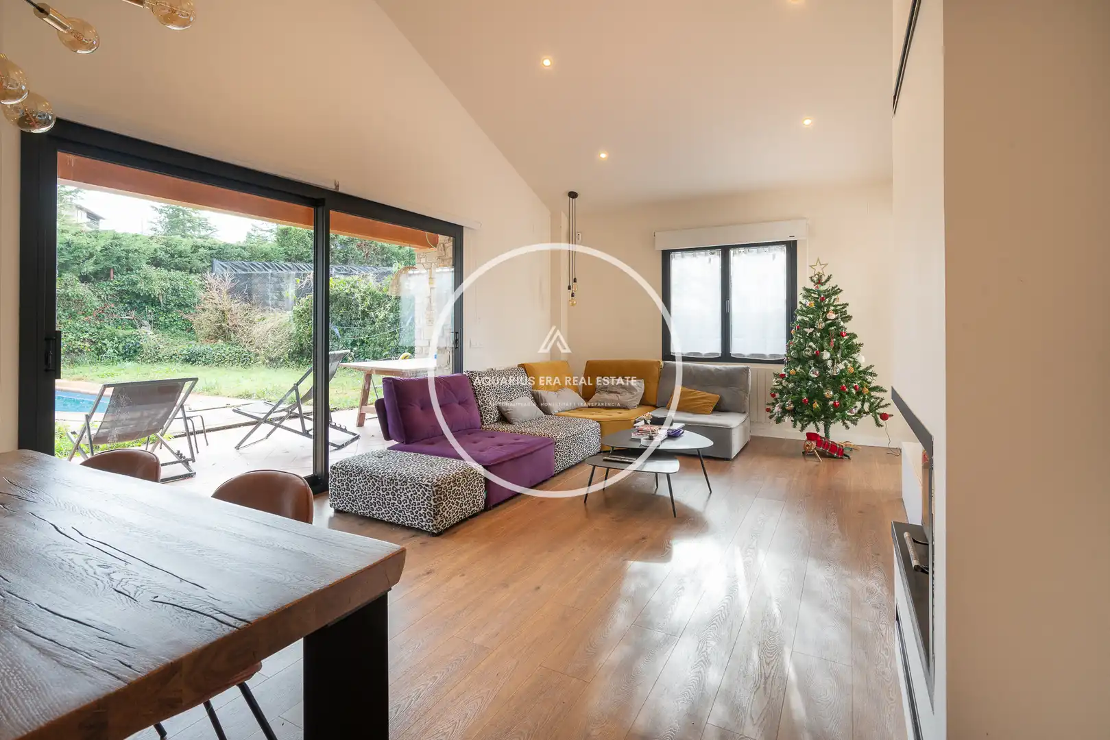 Sala de estar de Casa o chalet en venta en Seva con Aire acondicionado, Calefacción y Jardín privado