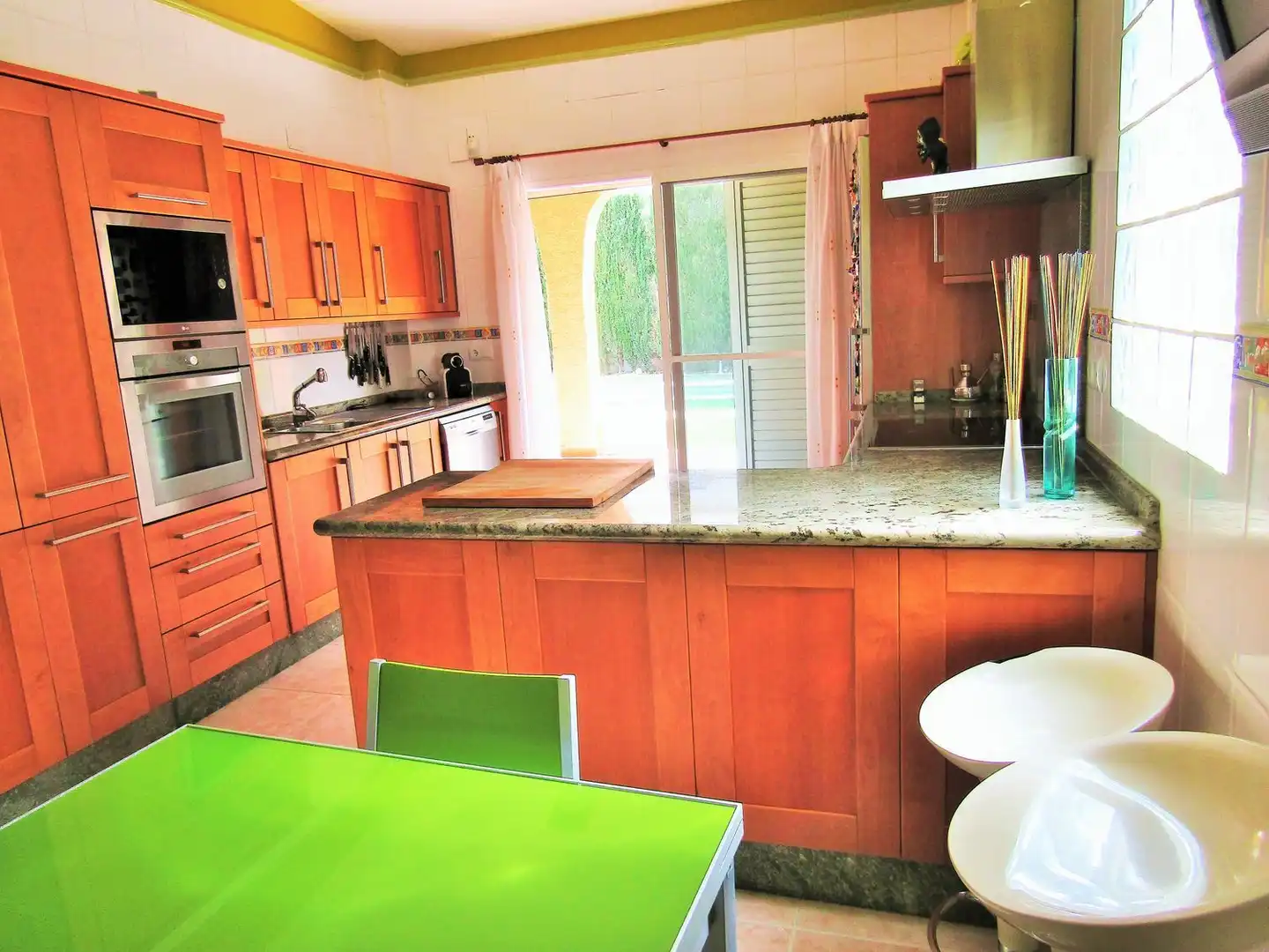 Cocina de Casa o chalet de alquiler en San Antonio de Benagéber con Aire acondicionado, Calefacción y Jardín privado
