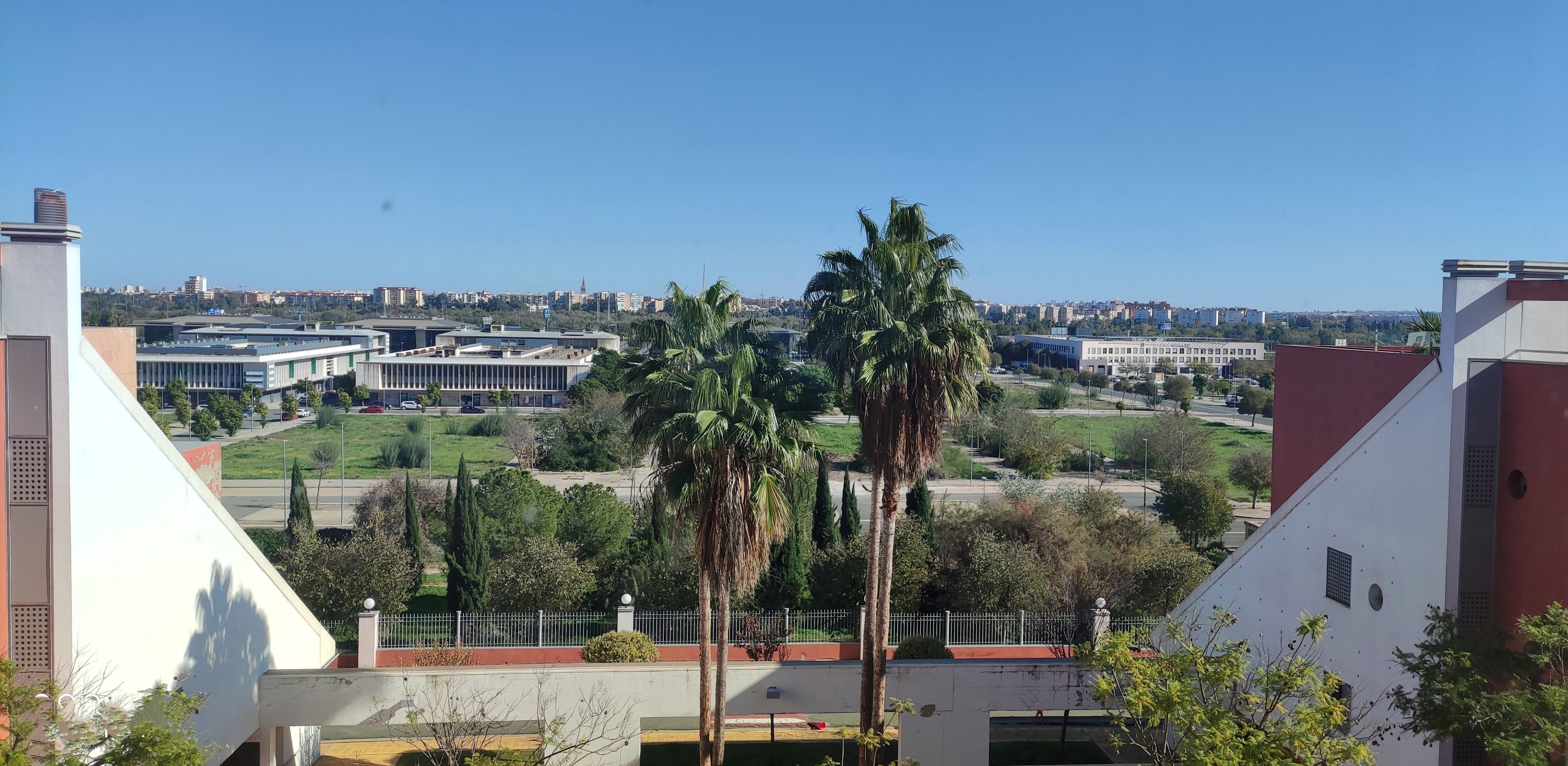 Flat for rent to own in Calle Alcazaba, Camas