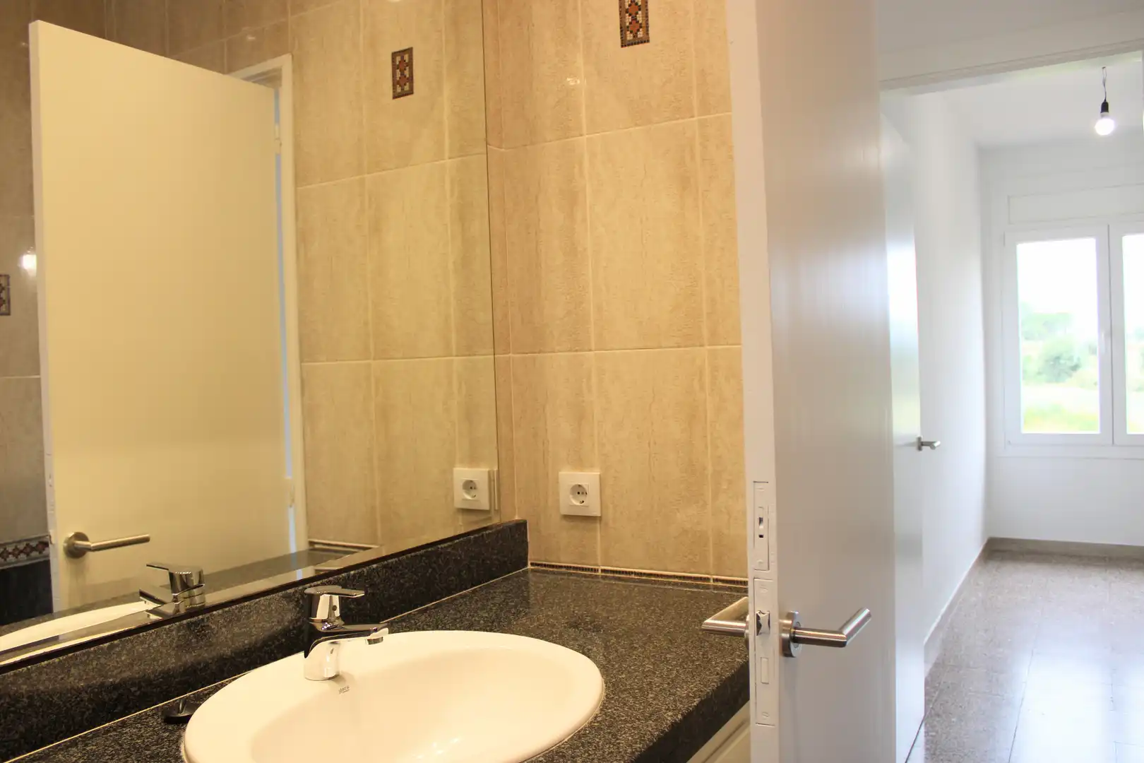 Baño de Casa o chalet de alquiler en La Pera con Calefacción