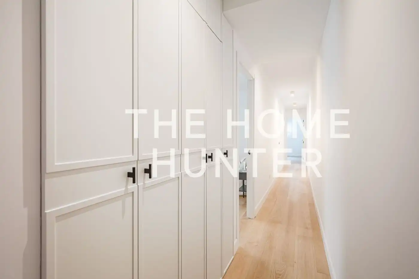 Flat for sale in Madrid  with Air Conditioner, Heating and Furnished