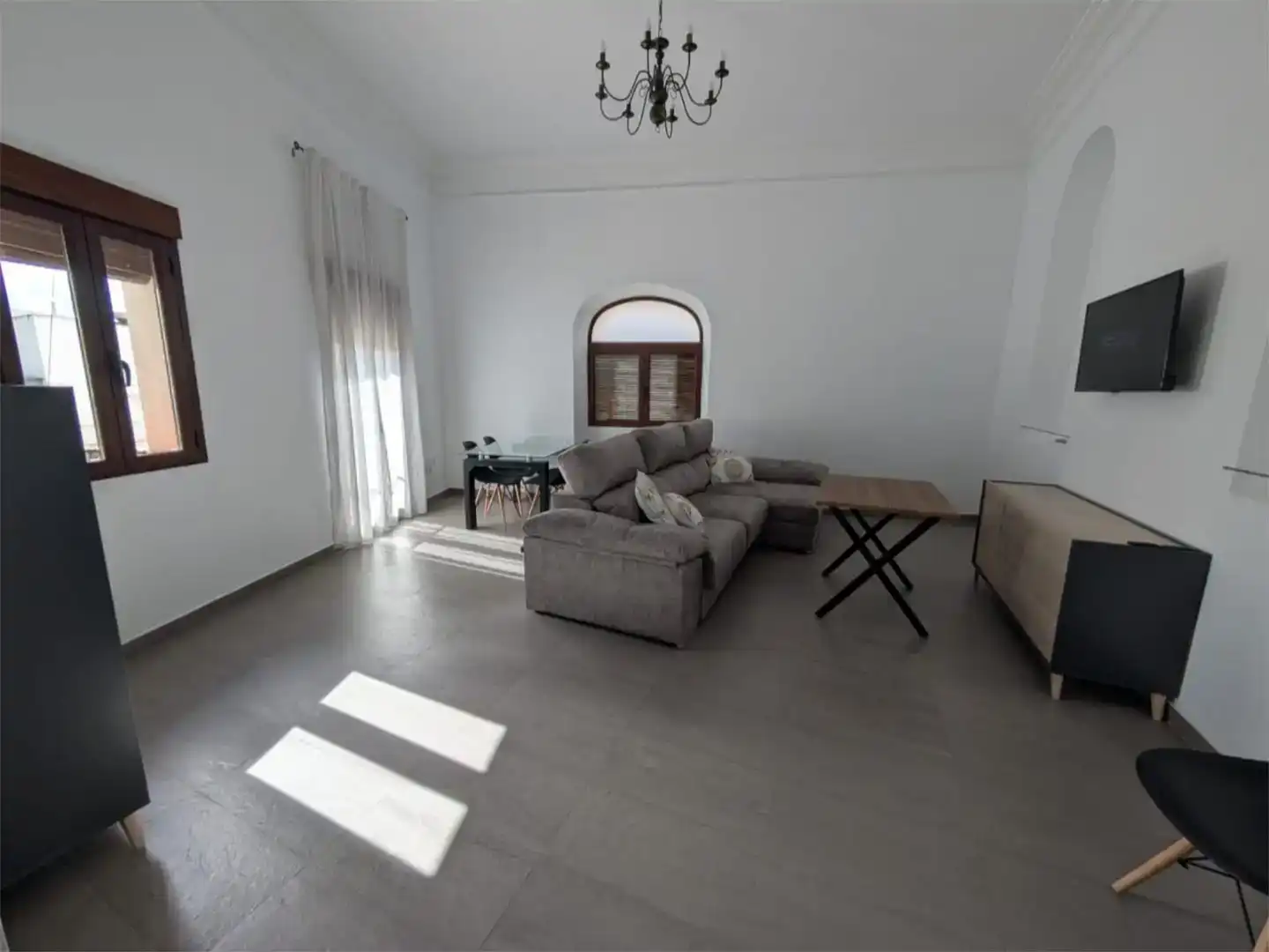 Wohnzimmer von Wohnung zur Miete in Montilla mit Klimaanlage