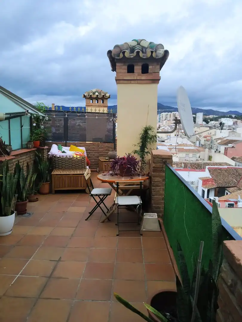 Terrasse von Dachboden zur Miete in Málaga mit Klimaanlage, Terrasse und Möbliert