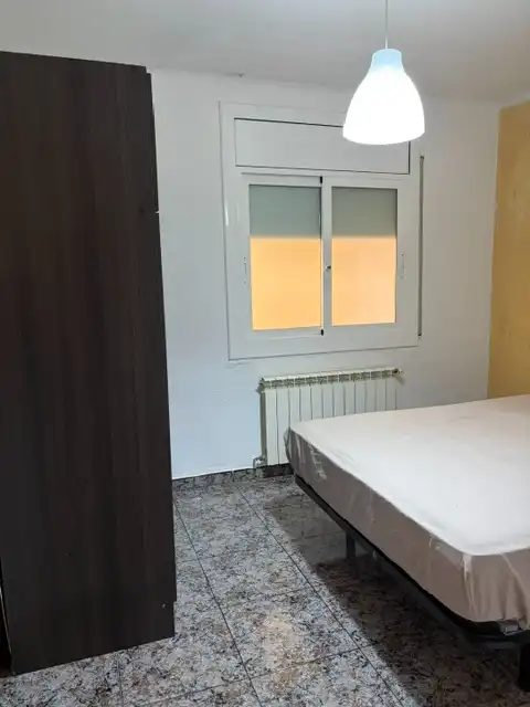 Habitación de Casa adosada en venta en Esparreguera con Calefacción, Terraza y Trastero