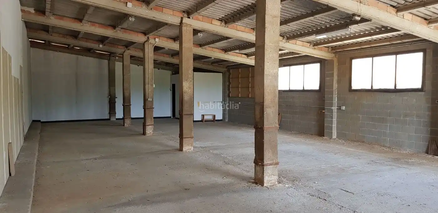 Business premises to rent in Diseminado Paratge Can Vinyals 7, imagen 5