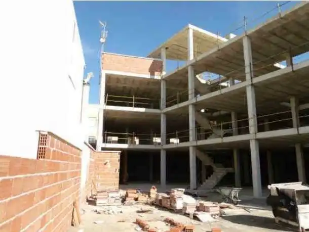 Vista exterior de Edificio en venta en Los Montesinos, Alicante