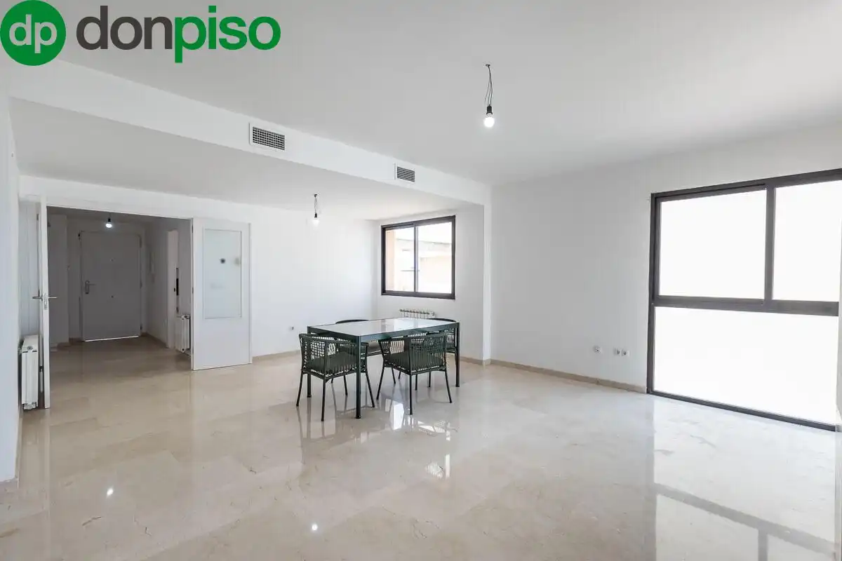 Casa a schiera con terrazza in vendita a Calle Calle Majuelo, imagen 7