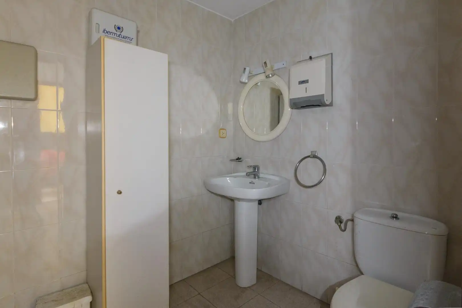 Bathroom of Ground floor for sale in Gandia  with Air Conditioner and Terrace