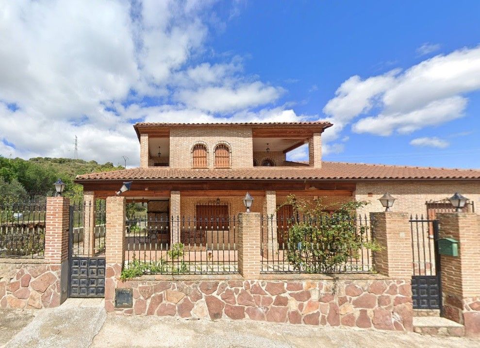 Vista exterior de Casa o xalet en venda en Nuño Gómez