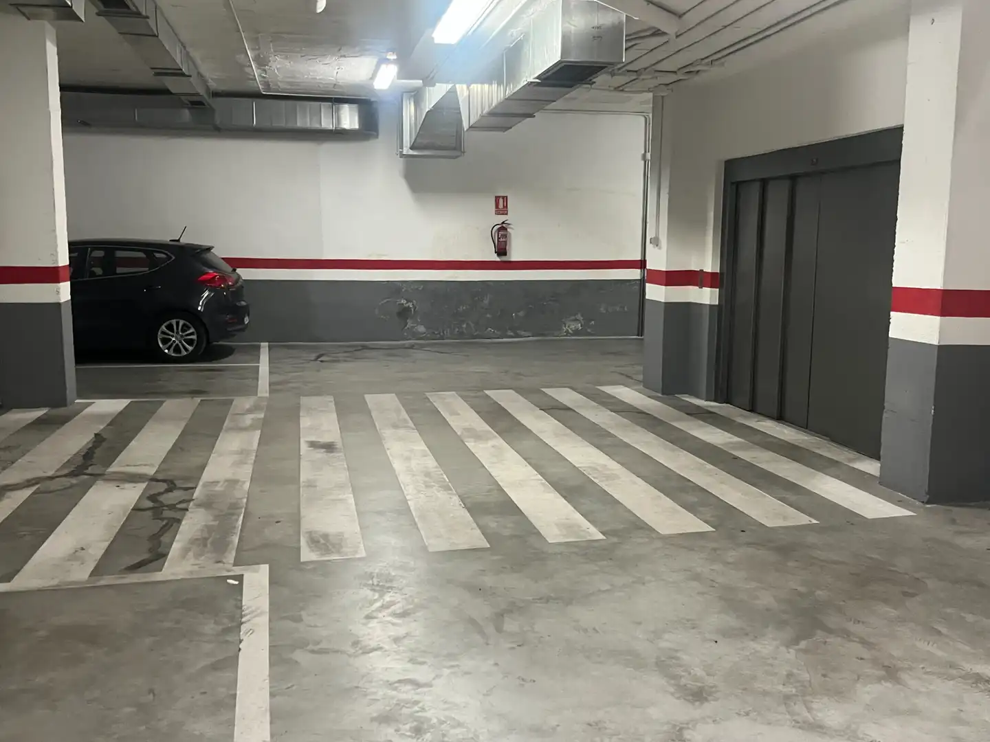 Aparcament de Pis en venda en Jaén amb Aire condicionat i Calefacció
