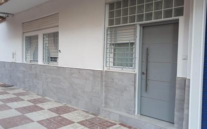 Exterior view of Study to rent in  Granada Capital  with Air Conditioner