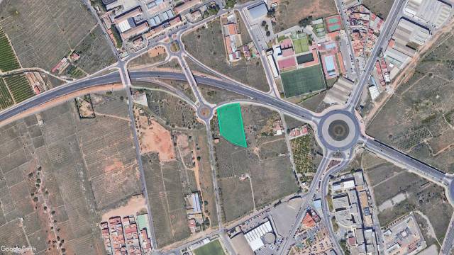 Terreno en Venta en C/ Bovalar Polg en Estadio Castalia