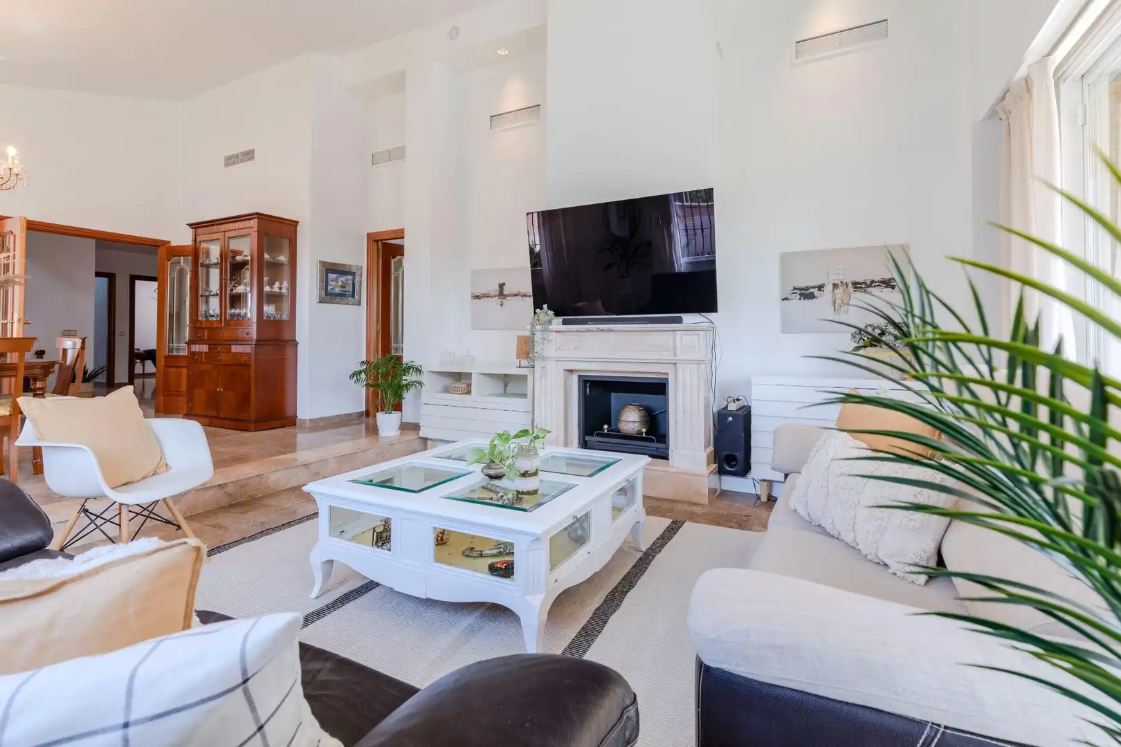 Sala de estar de Casa o chalet en venta en L'Eliana con Calefacción y Terraza