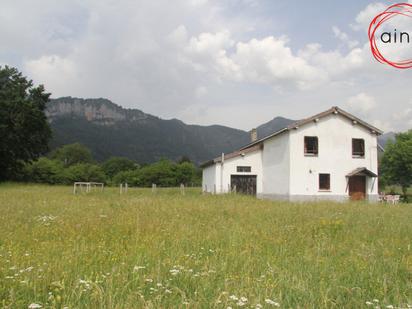 Vista exterior de Finca rústica en venda en Isaba / Izaba amb Calefacció