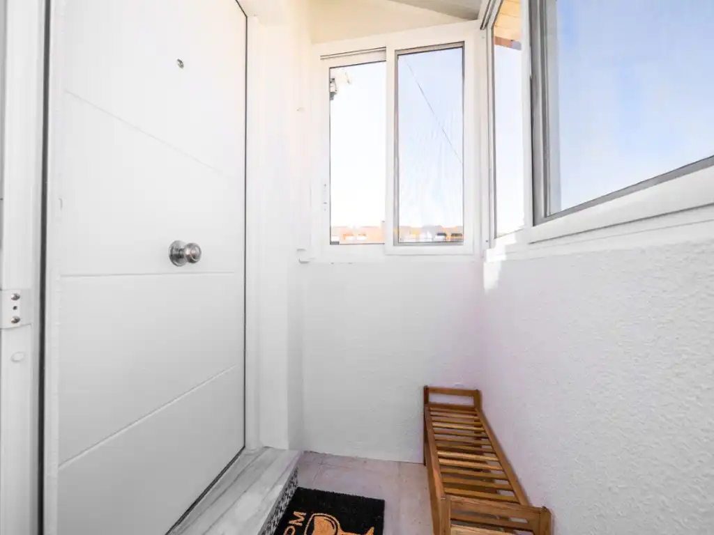 Terrassa de Apartament en venda en Torrevieja amb Aire condicionat i Piscina
