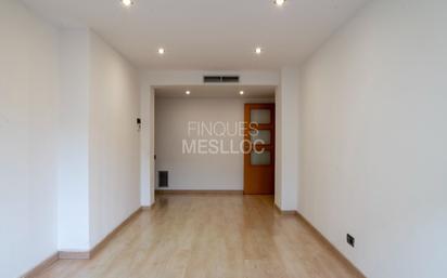 Flat for sale in El Masnou  with Air Conditioner and Heating