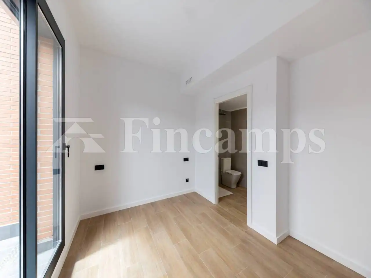 Bedroom of Flat for rent in Sabadell  with Air Conditioner, Heating and Storage room