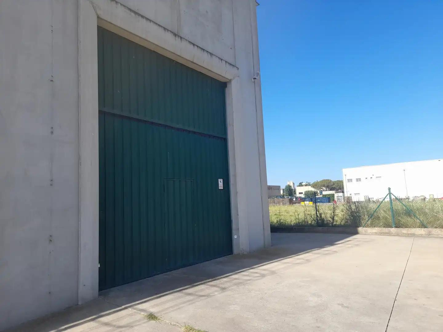 Exterior view of Industrial buildings for rent in Forallac