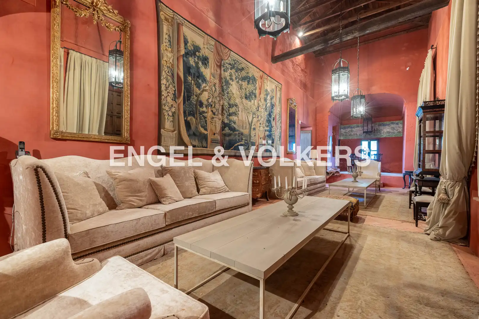 Sala de estar de Casa o chalet en venta en Carmona con Calefacción, Jardín privado y Terraza