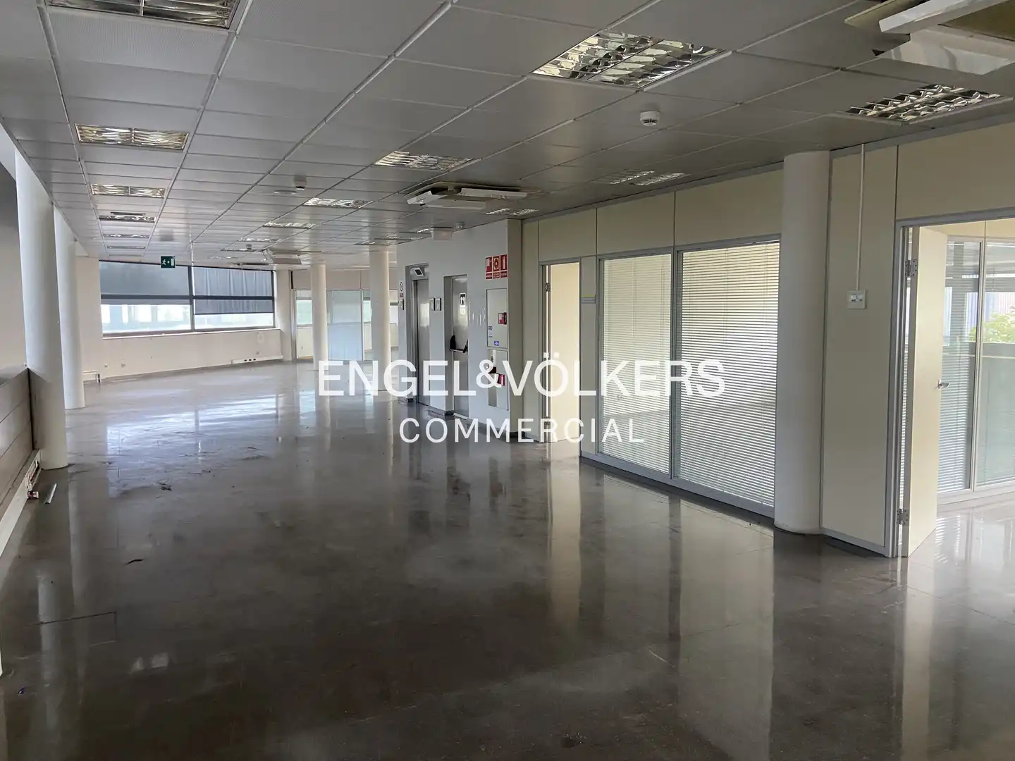 Nave industrial in vendita a Bellvitge - El Gornal - Granvia LH, imagen 31