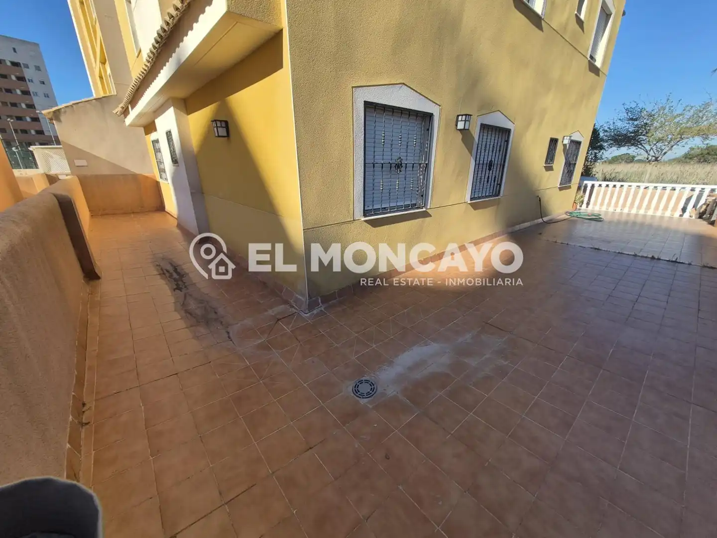 Exterior view of Ground floor for sale in Guardamar del Segura  with Private garden, Terrace and Furnished