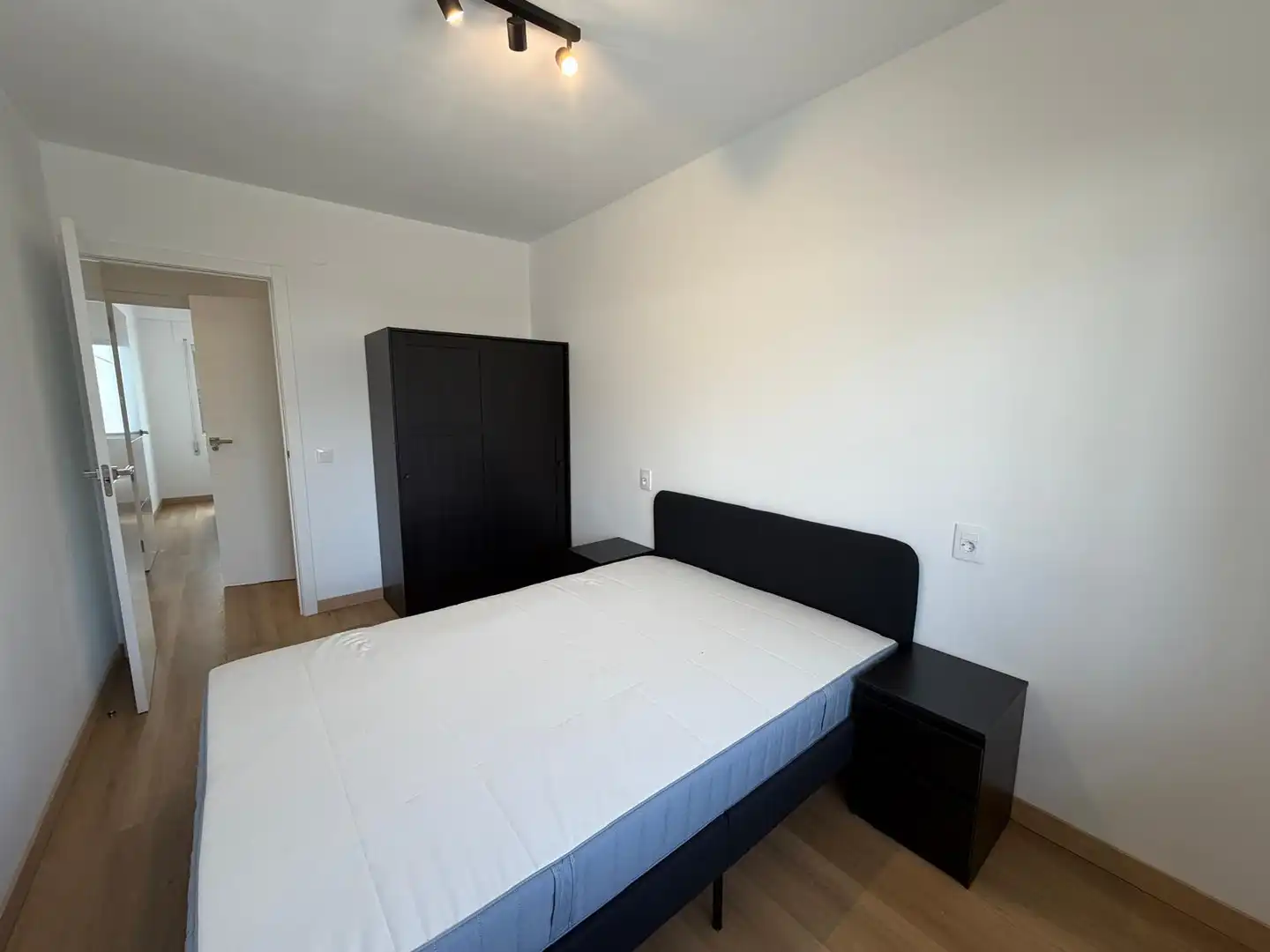 Habitación de Piso de alquiler en Lugo con Calefacción, Parquet y Trastero