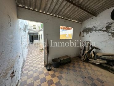 Haus mit Balkon zum Verkauf in Avenida De Andalucía 07