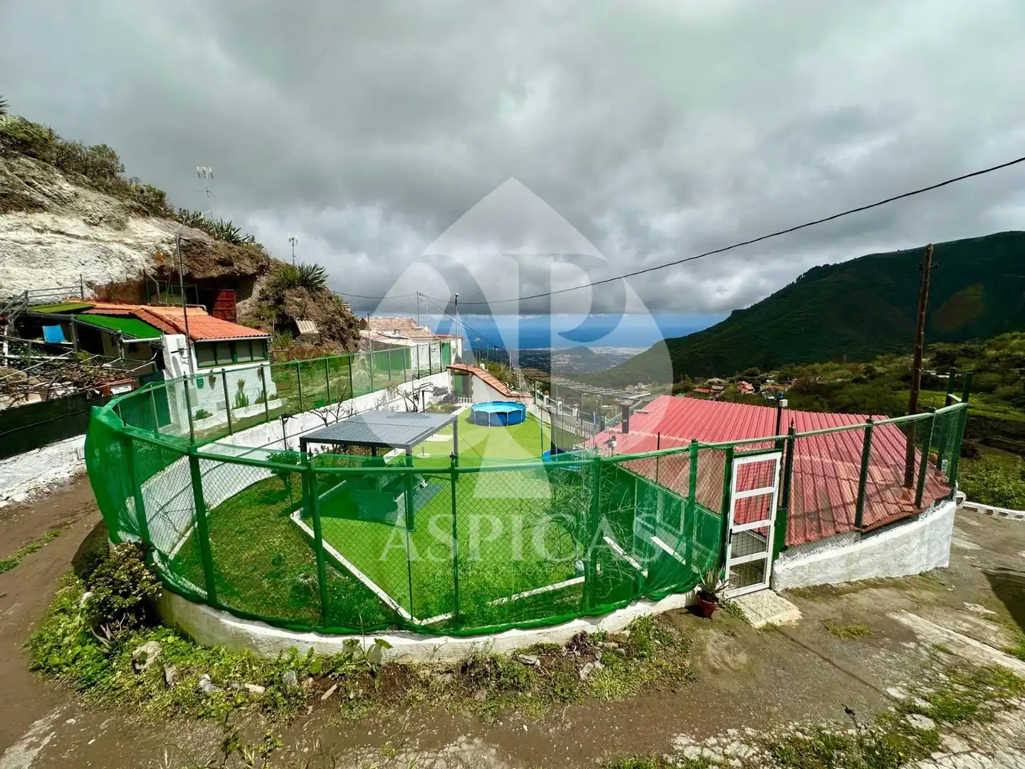 Piscina de Casa o xalet en venda en Valsequillo de Gran Canaria amb Jardí privat, Terrassa i Moblat