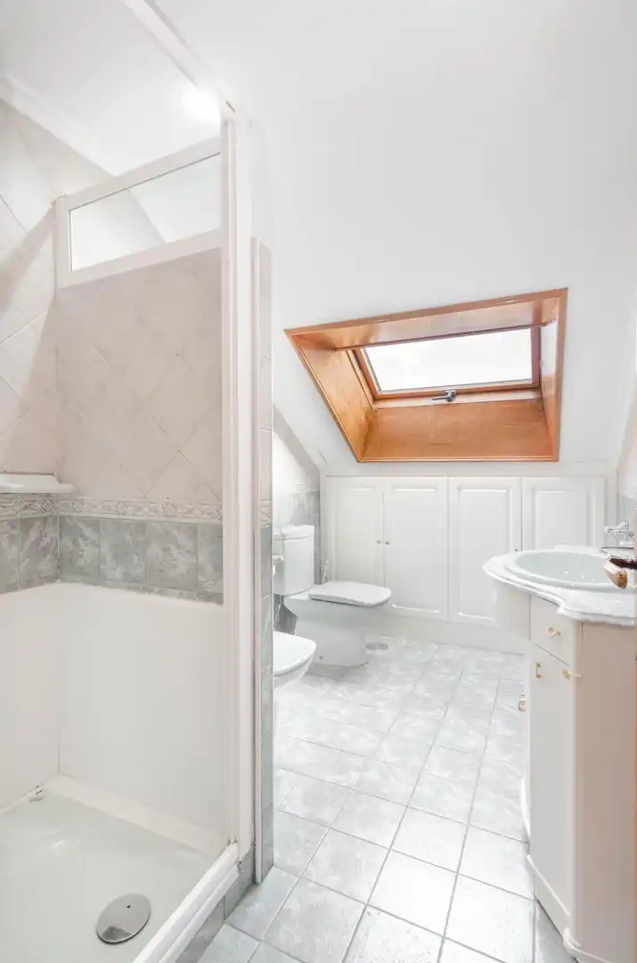Baño de Casa o chalet en venta en Piloña con Calefacción, Jardín privado y Parquet