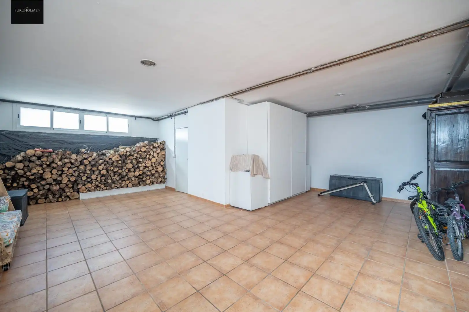 Houses for sale in Atarfe  with Air Conditioner, Heating and Private garden