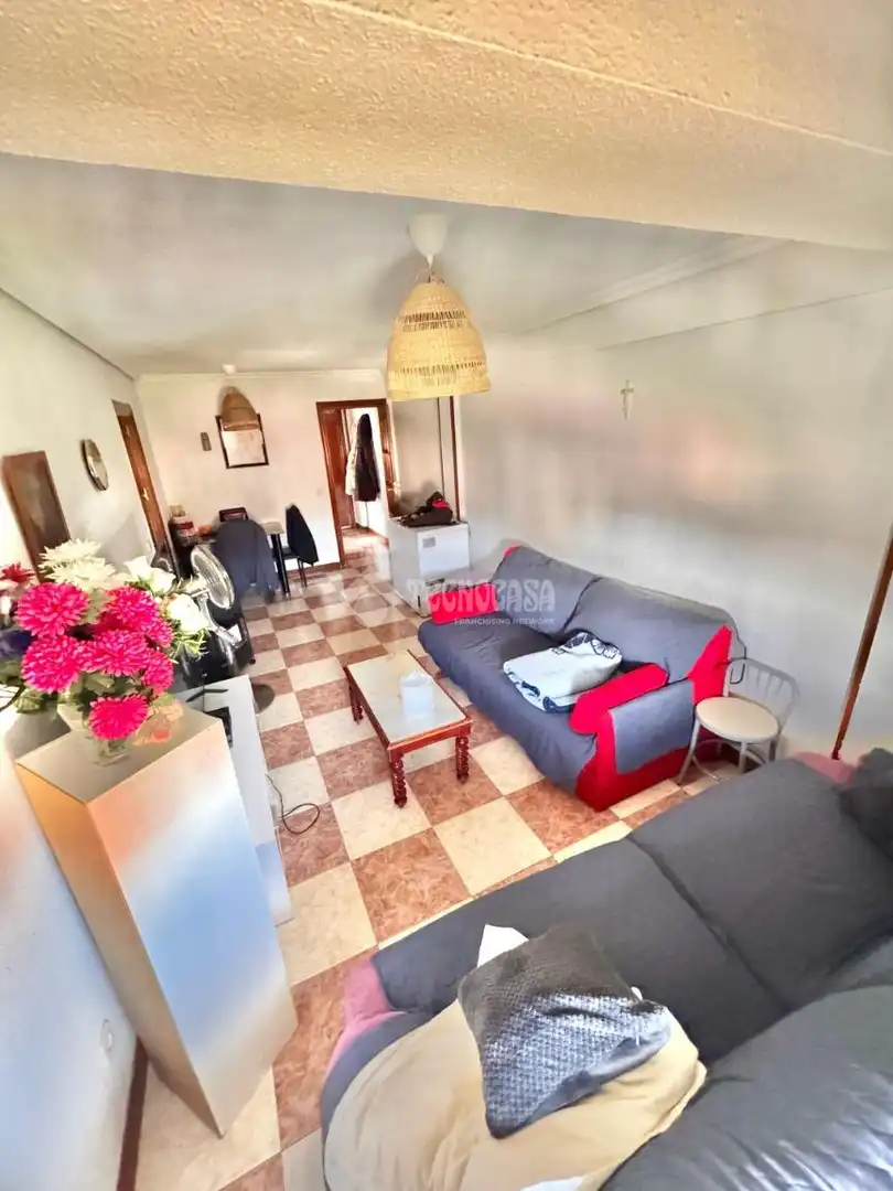 Living room of Flat for sale in Fuenlabrada  with Air Conditioner and Terrace