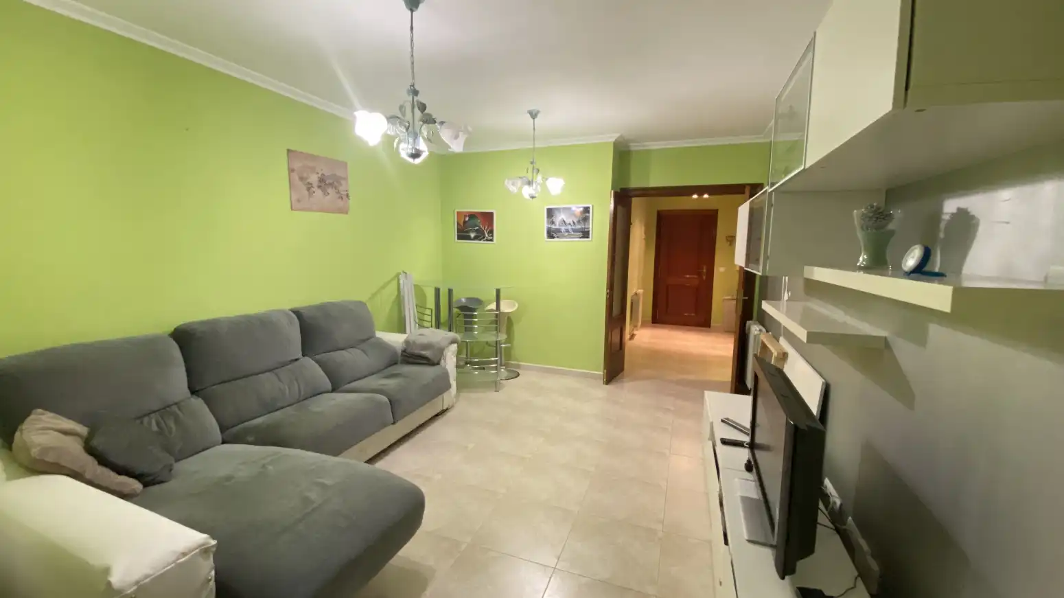 Wohnzimmer von Wohnung zum Verkauf in Entrambasaguas mit Heizung, Privatgarten und Terrasse