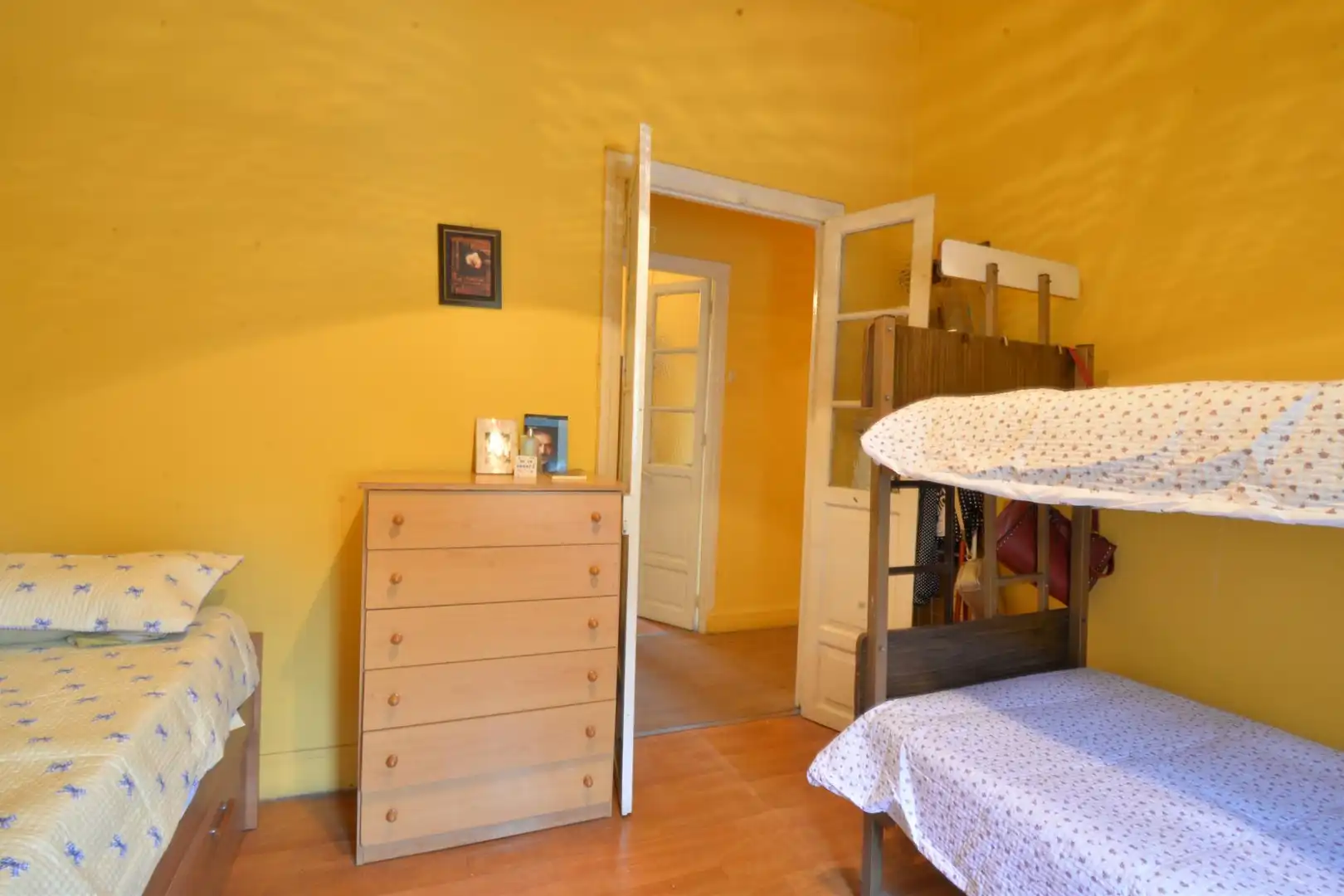 Habitación de Piso en venta en Oviedo  con Calefacción